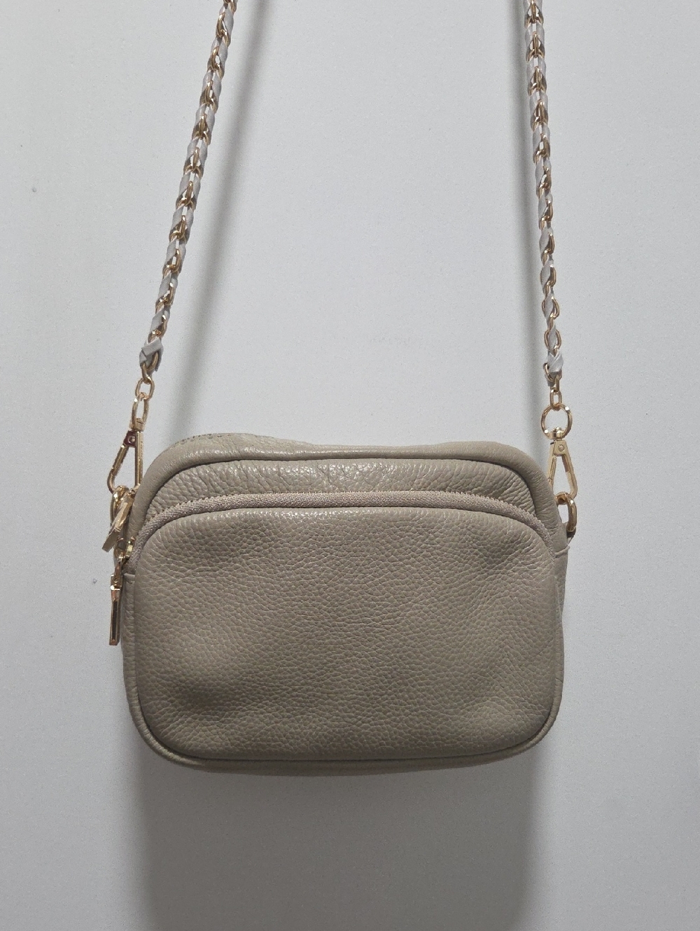 POM POM Pebbled Taupe Crossbody Bag with Gold Chain Strap